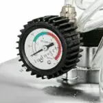 Pneimatiska bremžu šķidruma nomaiņas iekārta 10l+adapteru komplekts - Image 8
