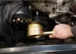 Mercedes-benz m271.9 dzinēju kloķvārpstas skriemeļa noturēšanas instruments - Image 4